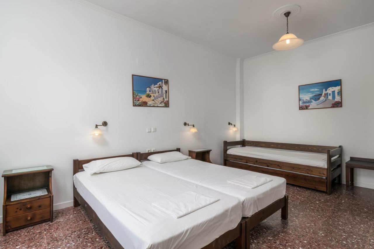 Tilemachos Rooms & Studios Adámasz Kültér fotó